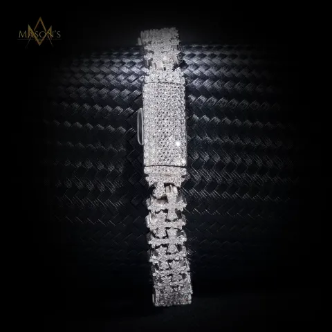 Apostle's Cross Link Bracelet · 8.5 mm — detail 3