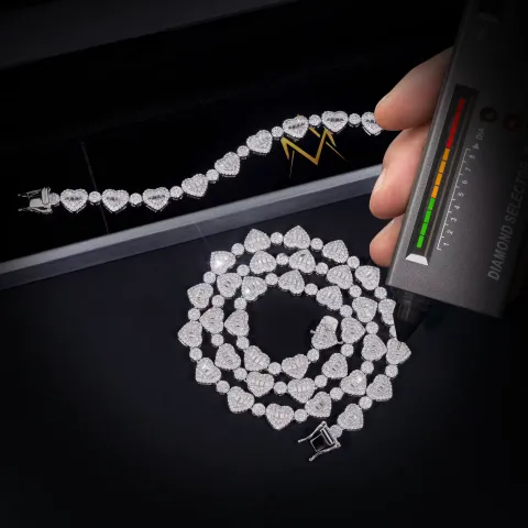 Cardinalis Baguette Link Chain — detail 4