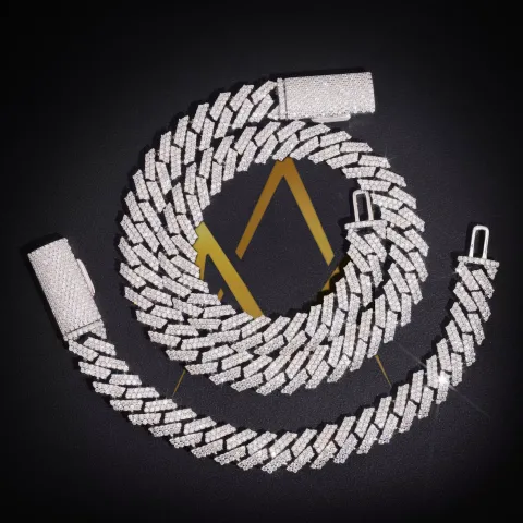 Consul's Cuban Link Chain · 12 mm — detail 1