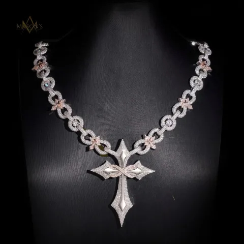 Crusader's Infinity Link Chain — detail 2