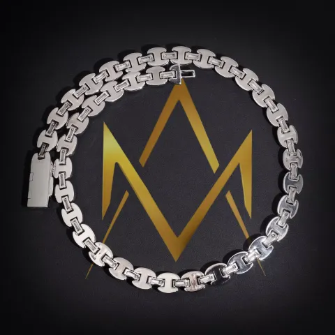 Custodian's Infinity Link Chain — detail 4