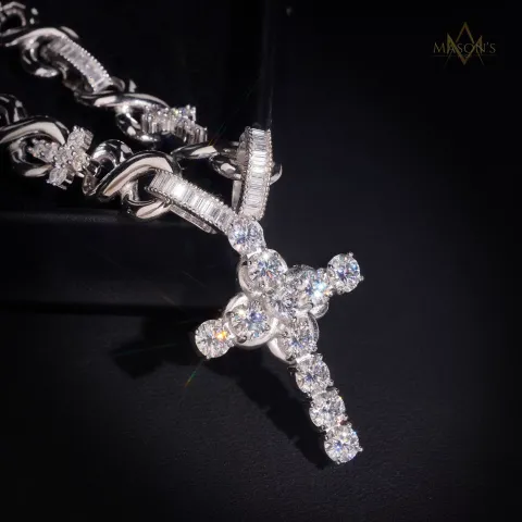 Devout's Infinity Link Chain — detail 1