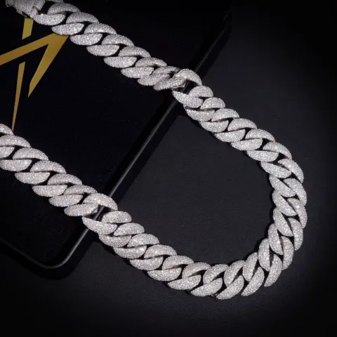 Monarch's Cuban Link Chain · 20 mm — detail 7