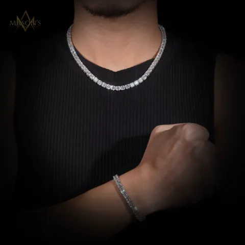 Ordinant's Tennis Link Chain — detail 3