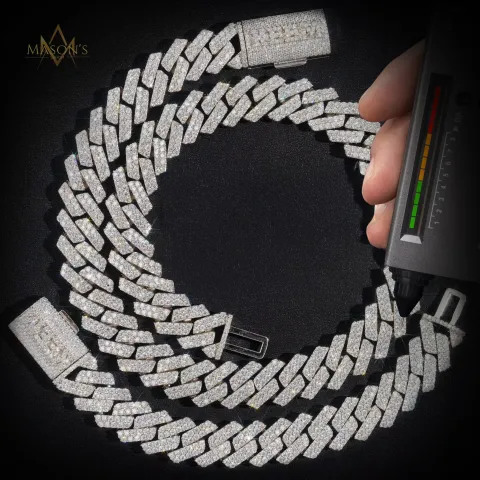 Regent's Cuban Link Chain · 18 mm — detail 1