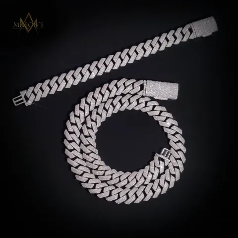 Sovereign's Cuban Link Chain · 15 mm — detail 3