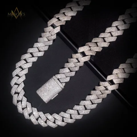Sovereign's Cuban Link Chain · 18 mm