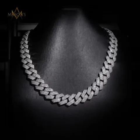 Sovereign's Cuban Link Chain · 18 mm — detail 8