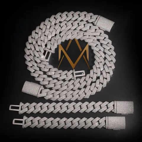 Sovereign's Cuban Link Chain · 20 mm — detail 9