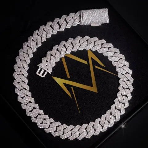 Sovereign's Cuban Link Chain · 20 mm — detail 10