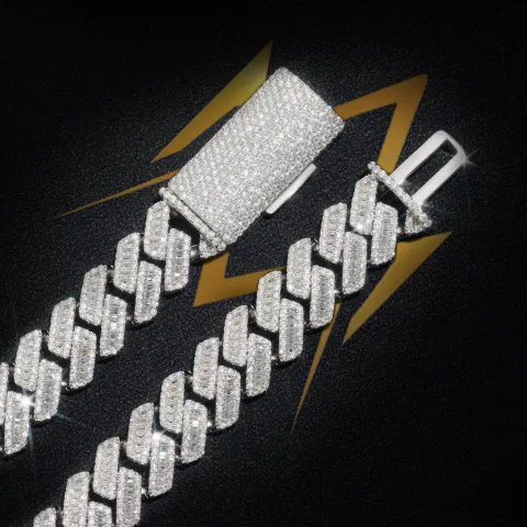Verity Baguette Link Chain  · 12 mm — detail 3