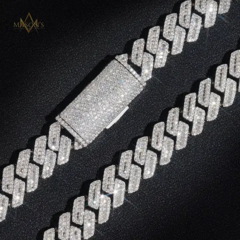 Verity Baguette Link Chain  · 12 mm — detail 1
