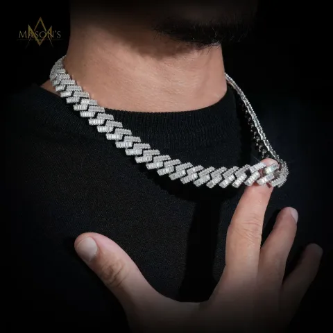 Aegis Baguette Link Chain — detail 2