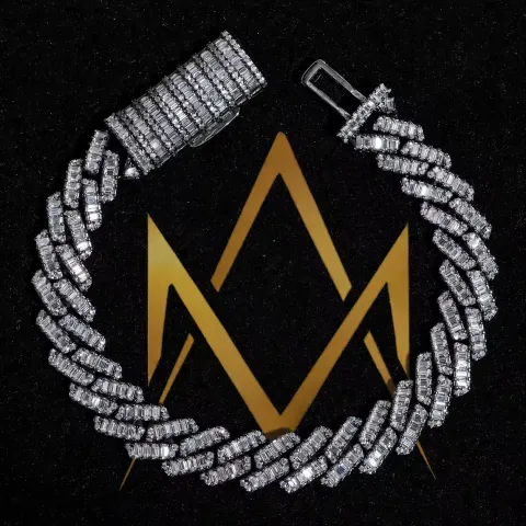 Aegis Baguette Link Bracelet — detail 8
