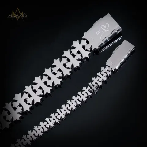 Apostle's Cross Link Bracelet · 16 mm — detail 5