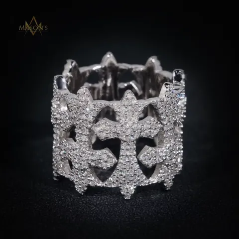 Apostle's Cross Ring — detail 2