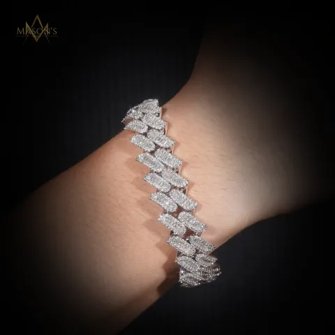 Basileus' Baguette Link Bracelet — detail 1