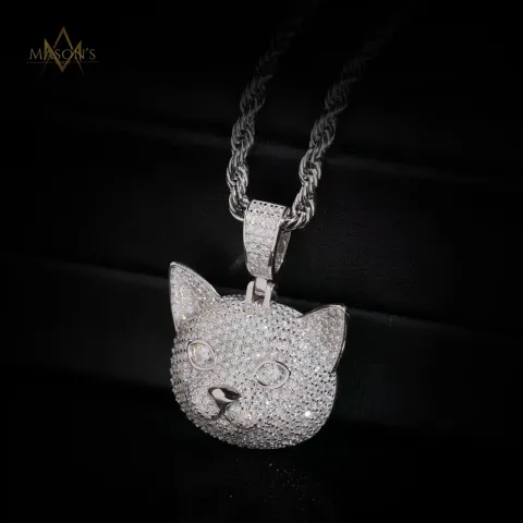 Cardinalis Kitty Pendant