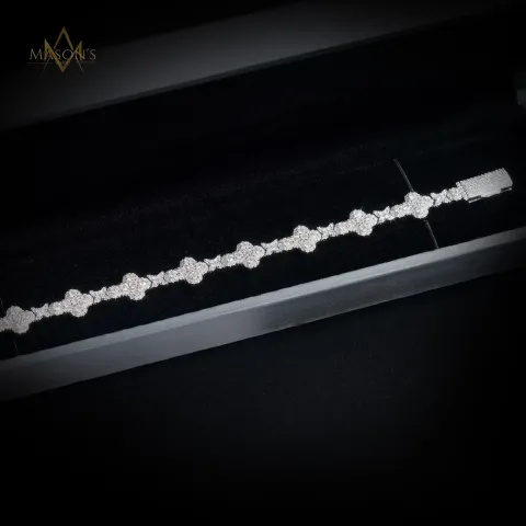 Celestia's Tennis Link Bracelet — detail 3