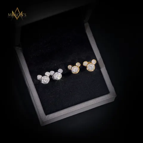 Chevron's Stud Earrings — detail 1