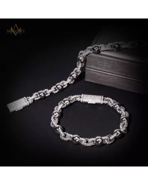 Custodian's Infinity Link Bracelet