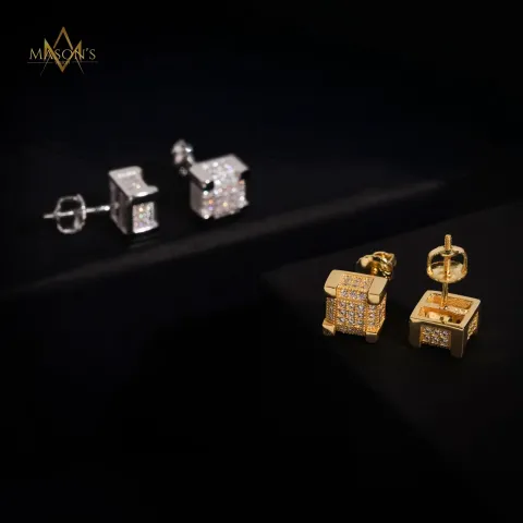 Dynast's Stud Earrings — detail 3