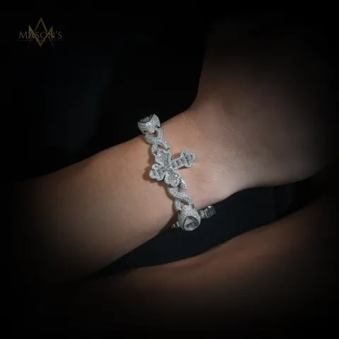 Exarch's Infinity Link Bracelet — detail 3
