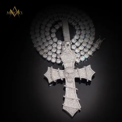 Insurgent's Cross Pendant — detail 3
