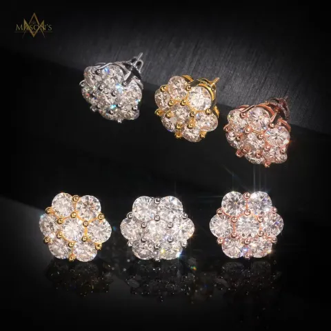 Mediator’s Stud Earrings