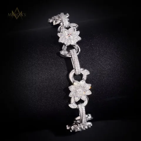 Mediator’s Infinity Link Bracelet