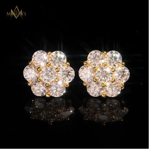 Mediator’s Stud Earrings — detail 5