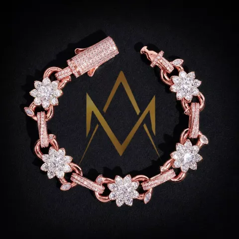 Mediator’s Infinity Link Bracelet — detail 7