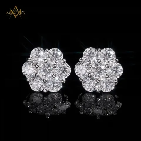Mediator’s Stud Earrings — detail 4