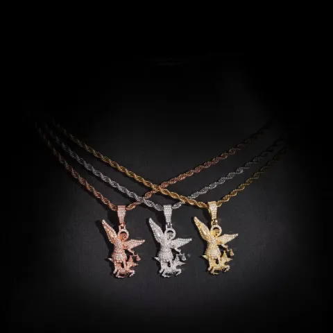 Ordinant's Angel Pendant — detail 4