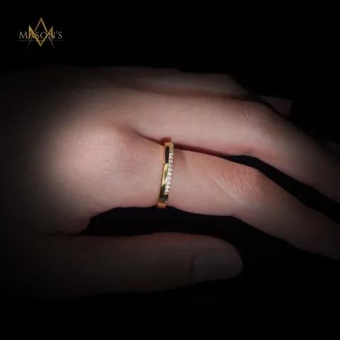 Patrician's Band Ring — detail 2