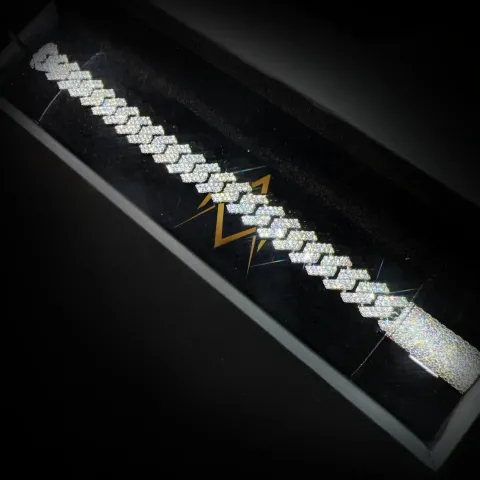 Regent's Cuban Link Bracelet · 14 mm — detail 4