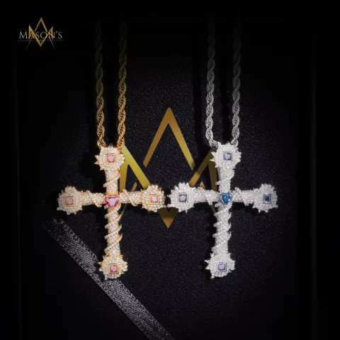 Schismatic’ Cross Pendant