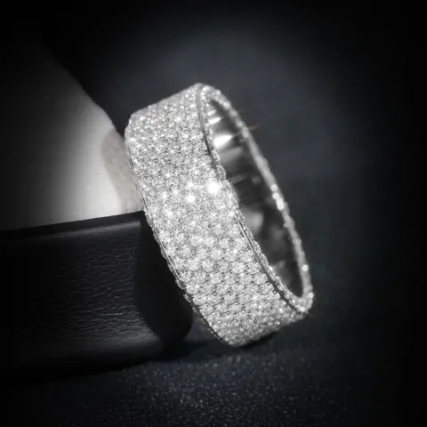 Sovereign's Band Ring