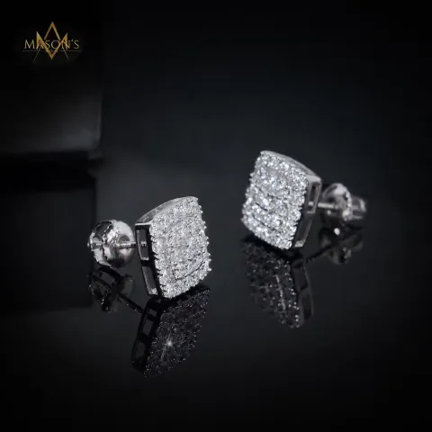 Sovereign's Stud Earrings — detail 4
