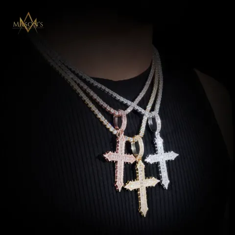 Venator's Cross Pendant