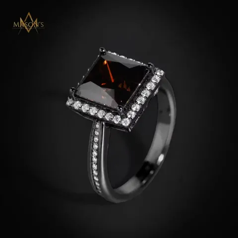 Viscount's Ruby Ring — detail 5