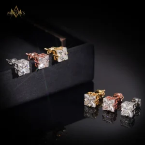Ordinant's Stud Earrings