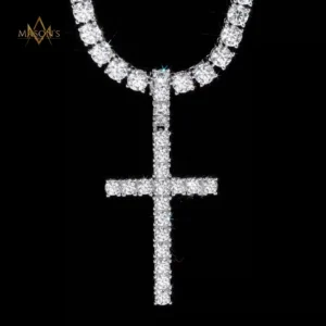 Reliquary Cross Pendant - White Gold